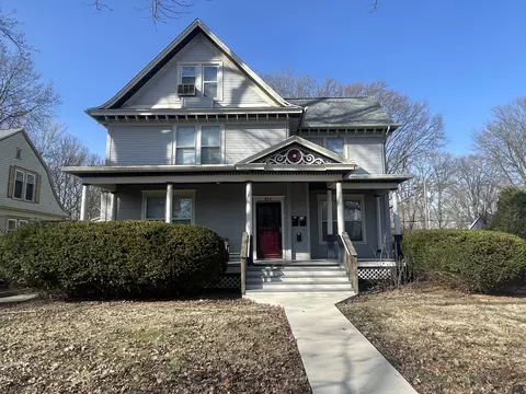 614 W Hill St, Champaign, IL 61820