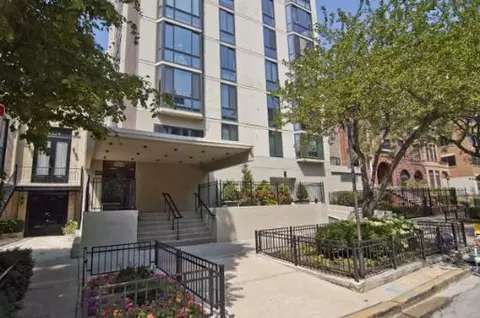 1530 N Dearborn Pkwy #17S, Chicago, IL 60610