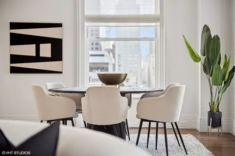 Dining - 159 E Walton Pl #16E, Chicago, IL 60611 photo 2 of 5