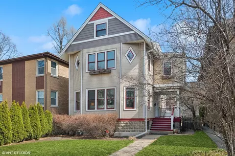 104 S Taylor Ave, Oak Park, IL 60302