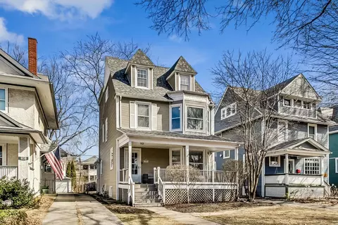 538 Woodbine Ave, Oak Park, IL 60302