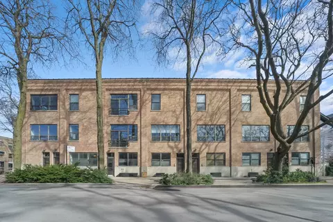 2255 N Wayne Ave #C1, Chicago, IL 60614