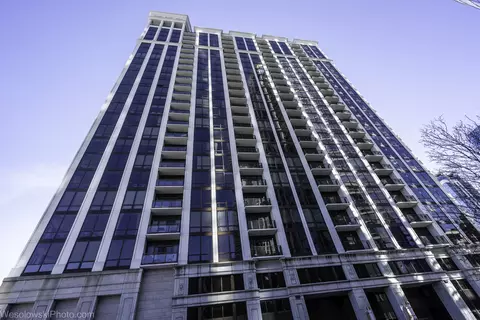 233 E 13th St #1508, Chicago, IL 60605