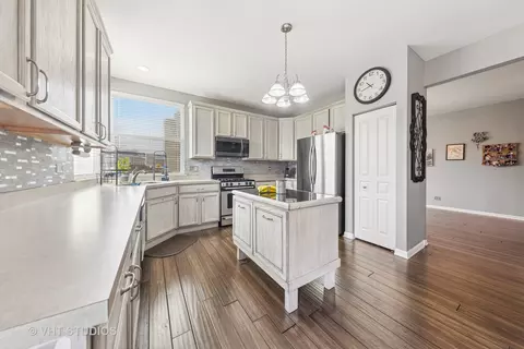 24301 W Bristol Ave, Plainfield, IL 60585 photo 5