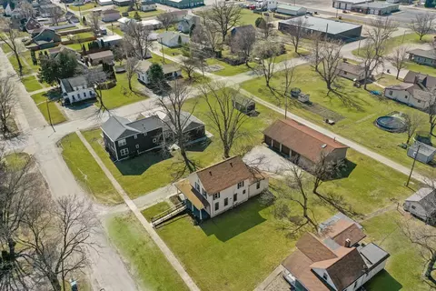 716 Locust St, Minonk, IL 61760 photo 36