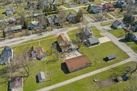 716 Locust St, Minonk, IL 61760 photo 40