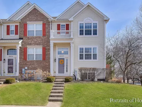24737 Patriot Square Dr S, Plainfield, IL 60544