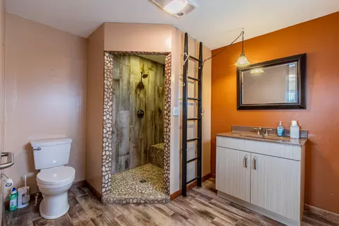 Bath - 124 E 4th St, Wyanet, IL 61379 photo 2 of 4