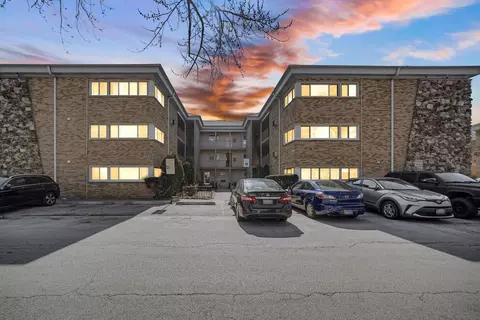 7201 W Wellington Ave #1H, Elmwood Park, IL 60707