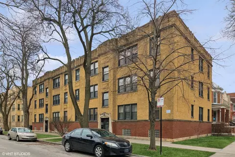2721 W Wellington Ave #2, Chicago, IL 60618