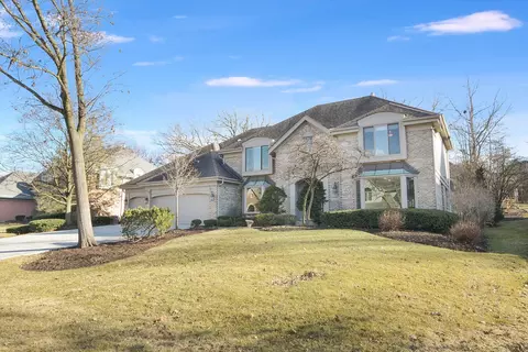 11747 Briarwood Ct, Burr Ridge, IL 60527