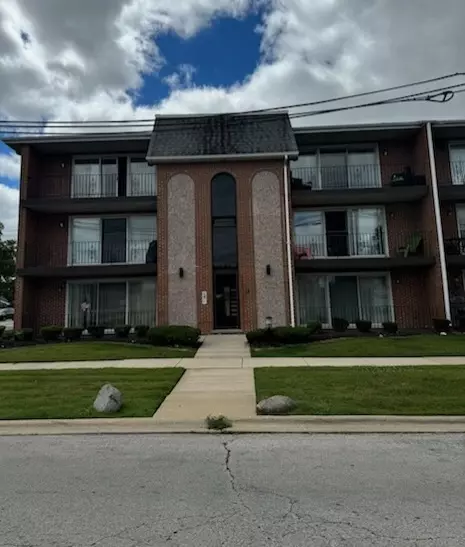 4001 W 105th St #3E, Oak Lawn, IL 60453
