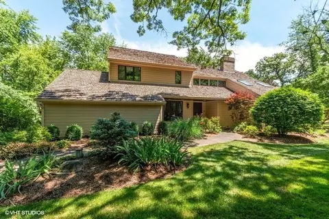 5458 N Tall Oaks Dr, Long Grove, IL 60047
