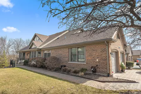 14605 Morningside Rd, Orland Park, IL 60462