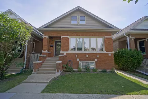 4253 N Mason Ave, Chicago, IL 60634