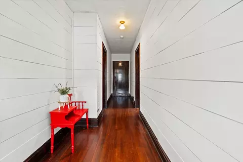 Entry Way - 896 S Myrtle Ave, Kankakee, IL 60901 photo 4 of 4
