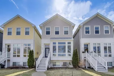 4907 W Dakin St, Chicago, IL 60641