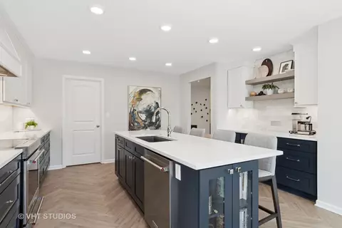 Kitchen - 13423 Summergrove Dr, Plainfield, IL 60585 photo 1 of 7
