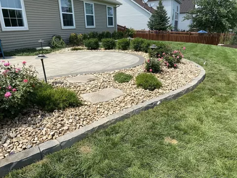 Exterior - 13423 Summergrove Dr, Plainfield, IL 60585 photo 9 of 11