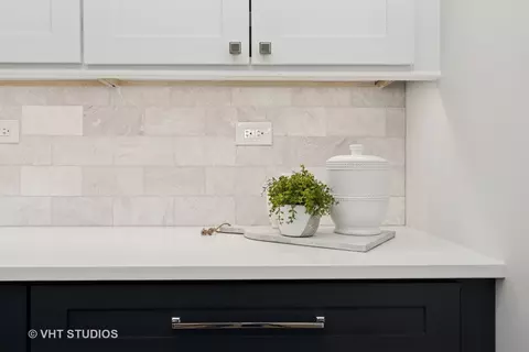 Kitchen - 13423 Summergrove Dr, Plainfield, IL 60585 photo 7 of 7
