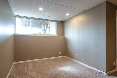 12550 Meadow Cir, Lake Bluff, IL 60044 photo 29
