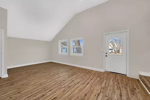 Living - 2021 Post St, Ottawa, IL 61350 photo 5 of 6