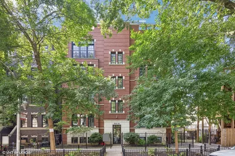 3546 N Fremont St #4N, Chicago, IL 60657