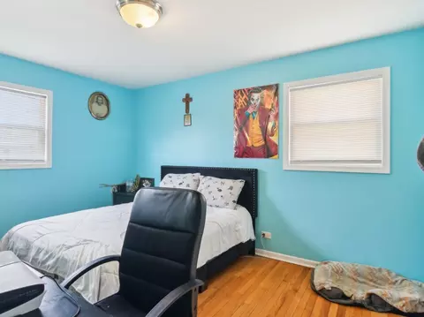 Bedroom - 415 S Cherry Hill Ct, Addison, IL 60101 photo 4 of 8