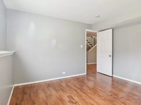 Bedroom - 415 S Cherry Hill Ct, Addison, IL 60101 photo 1 of 8