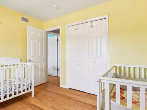 Other - 415 S Cherry Hill Ct, Addison, IL 60101 photo 5 of 8