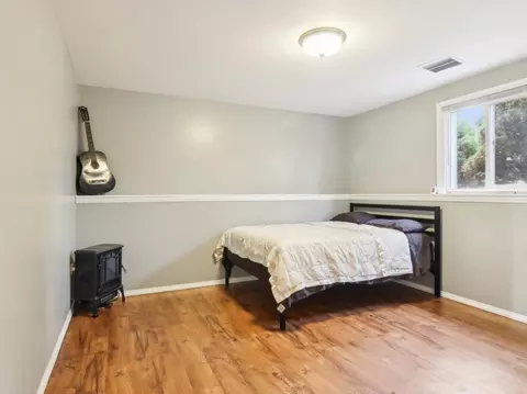 Bedroom - 415 S Cherry Hill Ct, Addison, IL 60101 photo 7 of 8