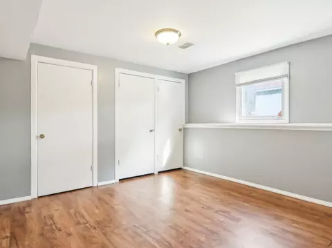 Other - 415 S Cherry Hill Ct, Addison, IL 60101 photo 4 of 8