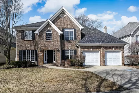 724 Megan Ct, Westmont, IL 60559