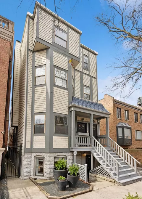 1746 N Cleveland Ave #A, Chicago, IL 60614