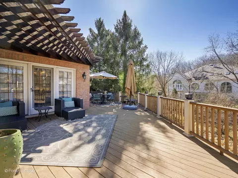 Exterior - 9500 Falling Waters Dr E, Burr Ridge, IL 60527 photo 2 of 8