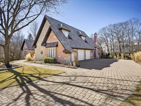 Exterior - 9500 Falling Waters Dr E, Burr Ridge, IL 60527 photo 5 of 8