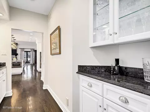 Entry Way - 9500 Falling Waters Dr E, Burr Ridge, IL 60527 photo 4 of 4
