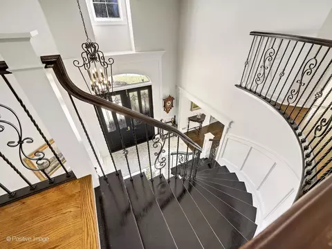 Entry Way - 9500 Falling Waters Dr E, Burr Ridge, IL 60527 photo 3 of 4