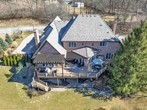 Exterior - 9500 Falling Waters Dr E, Burr Ridge, IL 60527 photo 8 of 8