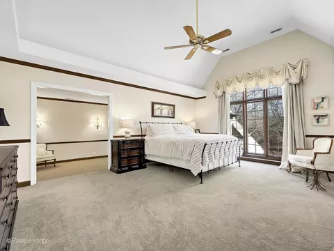 Bedroom - 9500 Falling Waters Dr E, Burr Ridge, IL 60527 photo 1 of 5