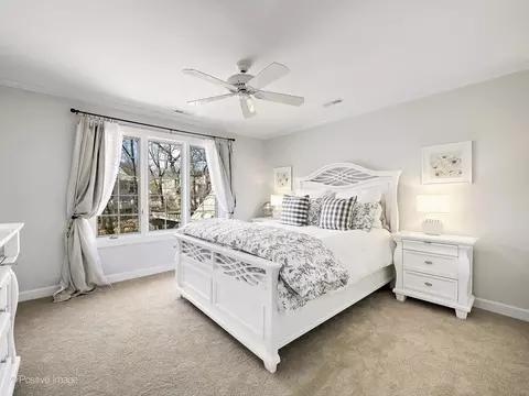 Bedroom - 9500 Falling Waters Dr E, Burr Ridge, IL 60527 photo 3 of 5