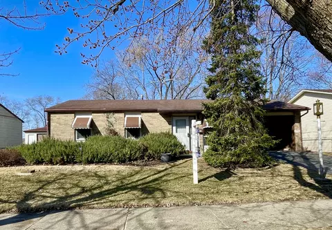 940 Princeton Ave, Matteson, IL 60443