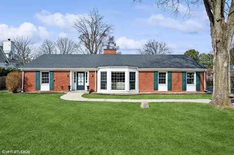 1215 Hill Rd, Winnetka, IL 60093