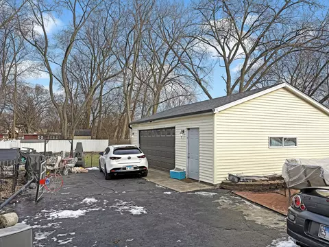 4446 150th St, Midlothian, IL 60445 photo 2