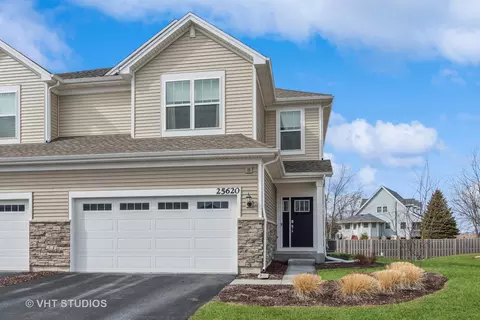 25620 W Springview Dr, Plainfield, IL 60586