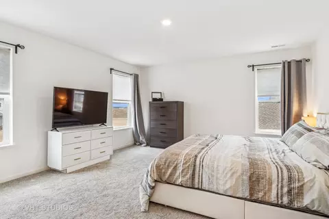 Bedroom - 25620 W Springview Dr, Plainfield, IL 60586 photo 1 of 4