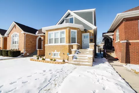 8452 S Dante Ave, Chicago, IL 60619