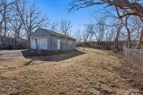 303 Dwight St, Elgin, IL 60120 photo 18