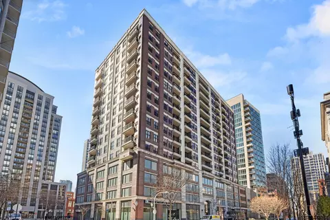 451 W Huron St #503, Chicago, IL 60654