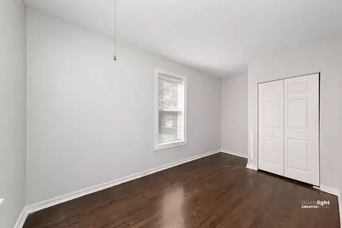 Bedroom - 742 E Downer Pl, Aurora, IL 60505 photo 1 of 3